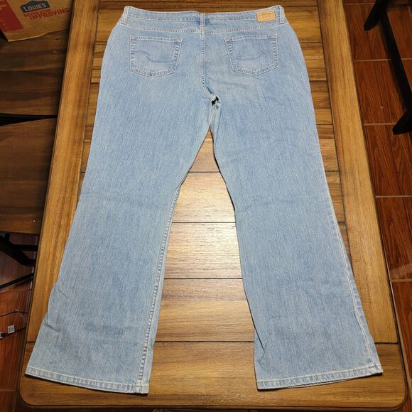 Levi Strauss Signature Low Rise Bootcut Light Blue Denim - Size Misses 18 Medium - Picture 3 of 6